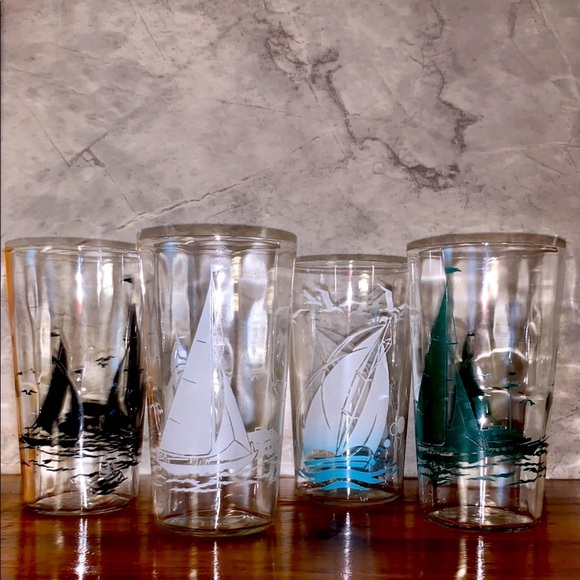 Vintage Other - MCM 70s Vintage Set of 4 Nautical Sailboat Themed Clear Drinking Juice Glass